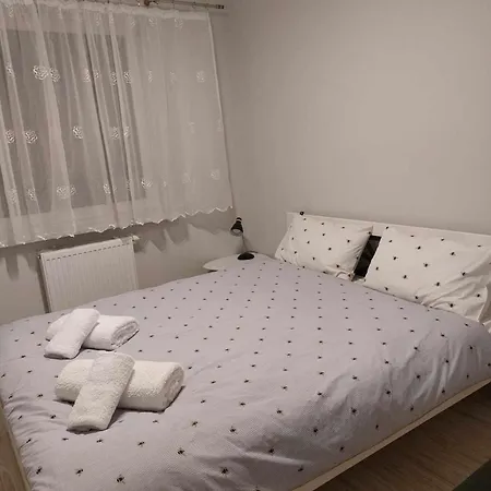 Bee Happy Apartament Wrzesnia Ll Exterior photo